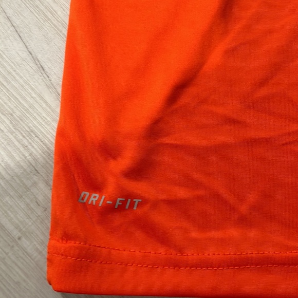 Jordan/Nike boys dri fit tshirt size medium - Picture 2 of 4